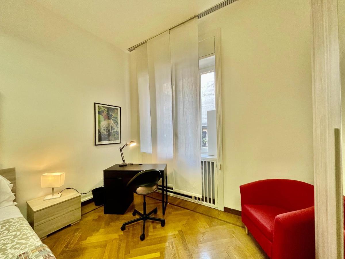 Central Apartment ミラノ エクステリア 写真
