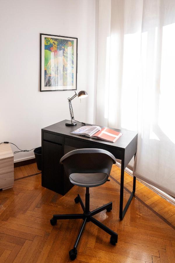Central Apartment ミラノ エクステリア 写真