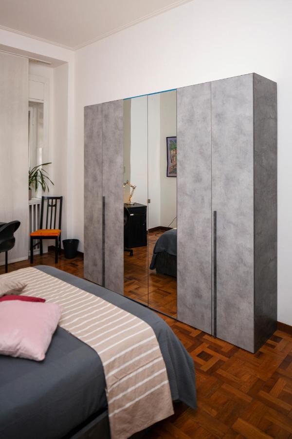 Central Apartment ミラノ エクステリア 写真