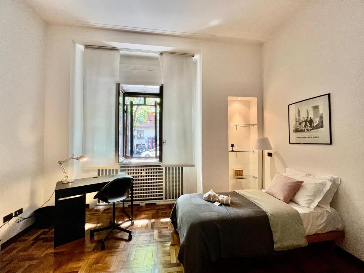 Central Apartment ミラノ エクステリア 写真